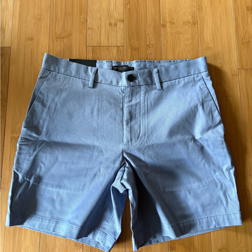 Banana Republic Aiden Shorts in Light Blue